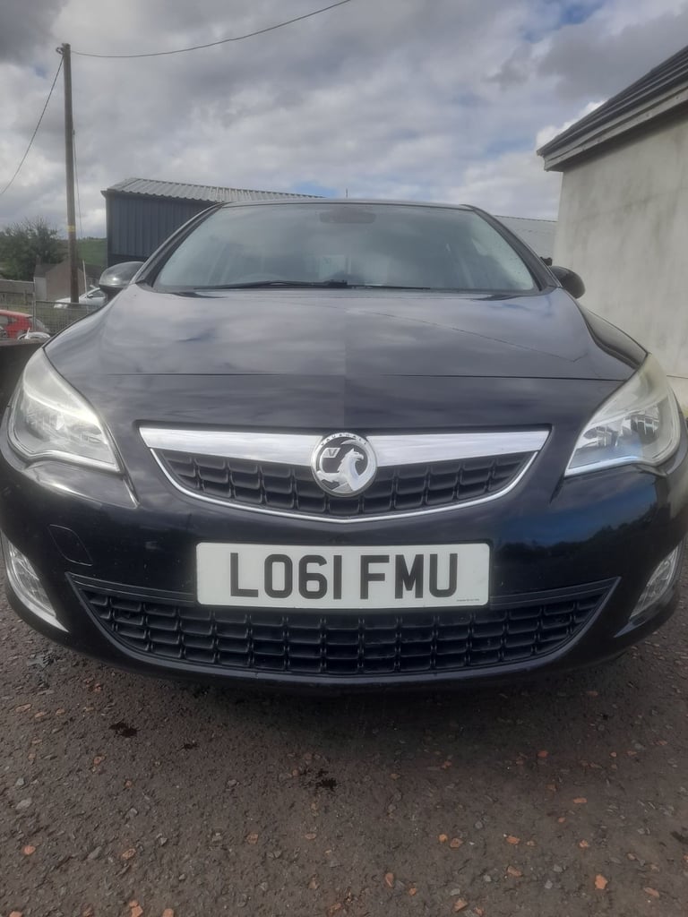 Vauxhall, ASTRA, Hatchback, 2011, Manual, 1956 (cc), 5 doors
