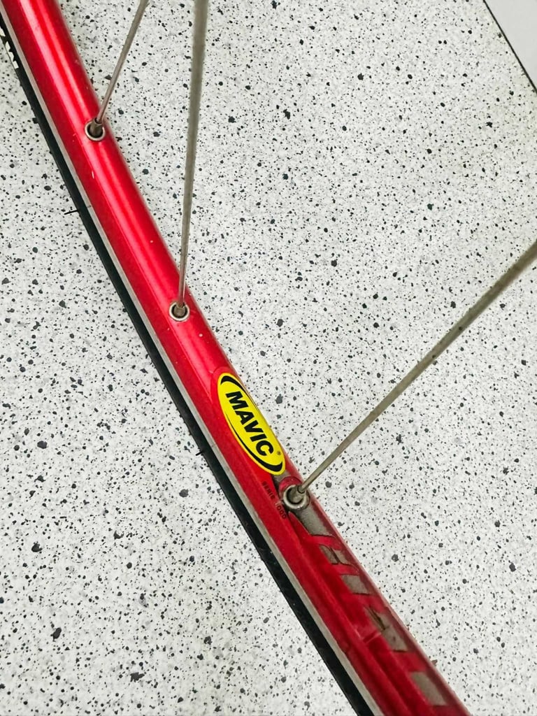 RAULER  BROS COLNAGO Size/L Super LW 🇮🇹 Road Bike Mavic Rims 