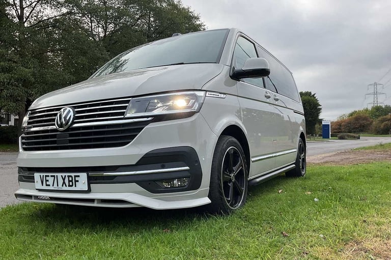 2022 Volkswagen Caravelle 2.0 TDI Executive 204 4MOTION 5dr DSG People Carrier Diesel Automatic