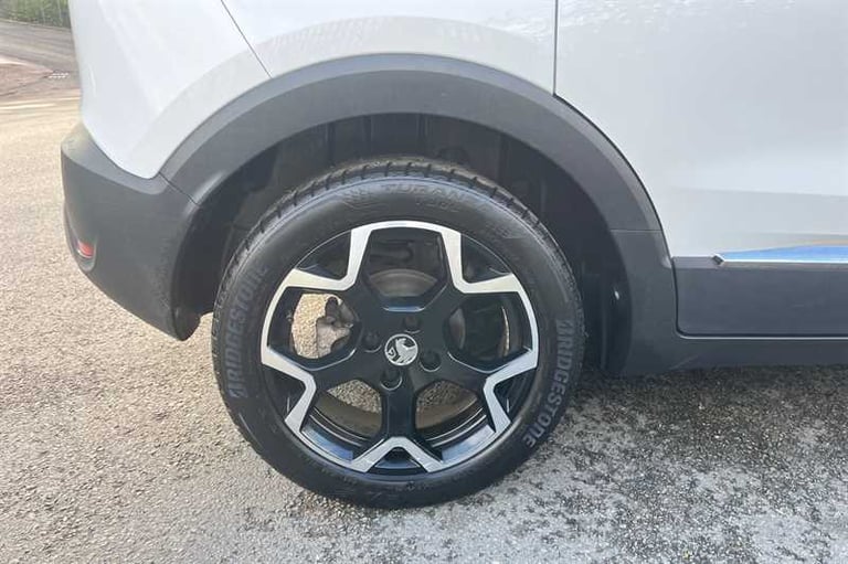 2022 Vauxhall Crossland 1.2 Turbo Ultimate SUV 5dr Petrol Manual Euro 6 (s/s) (110 ps) SUV Petrol...