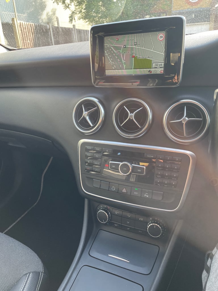 Mercedes-Benz A Class1.6 A180 - UK MODEL - BLACK - FSH & MOT May 2026
