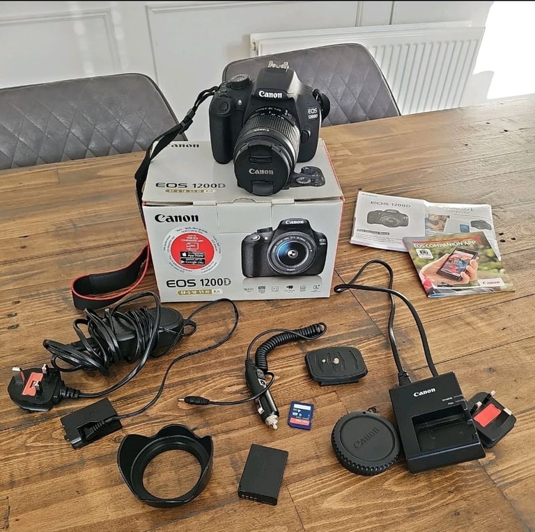 Canon EOS 1200D DSLR Camera with EF-S 18-55mm Lens, Battery Charger, Boxed.