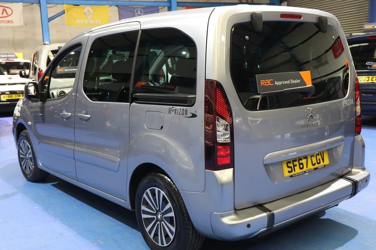 Peugeot Partner Petrol 3/5 Seats Wheelchair Car Wav Disabled Accessible Vehicle 