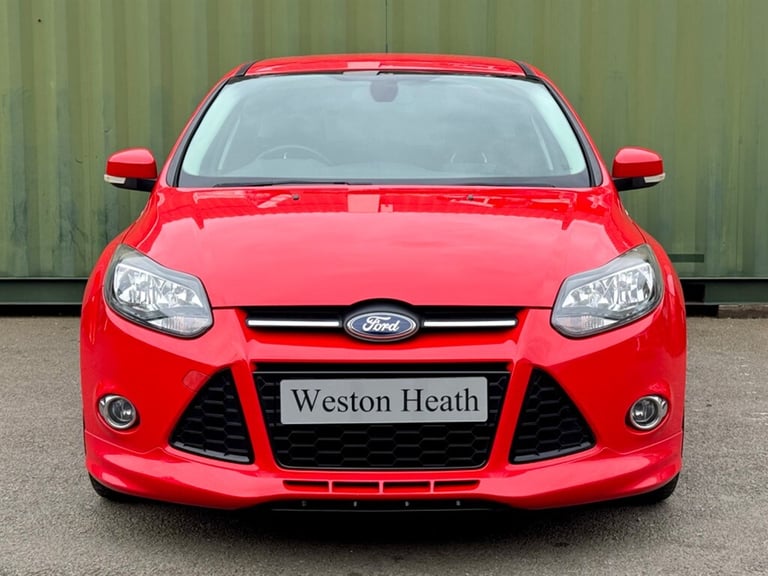 2013 Ford Focus 1.0T EcoBoost Zetec S Hatchback 5dr Petrol Manual Euro 5 (s/s) (125 ps) Hatchback...
