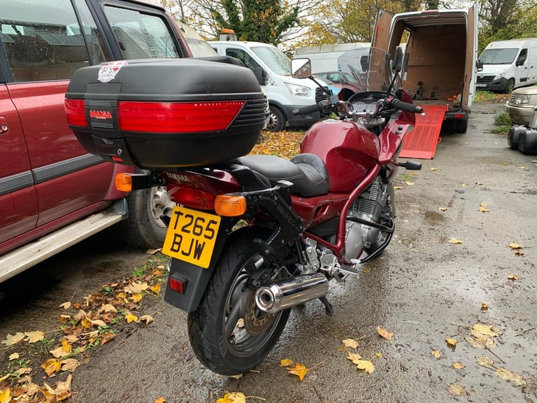 1999 Yamaha XJ900S DIVERSION SHAFT' WITH FULL GIVI LUGGAGE (CLASSIC MOTORCYCLE)