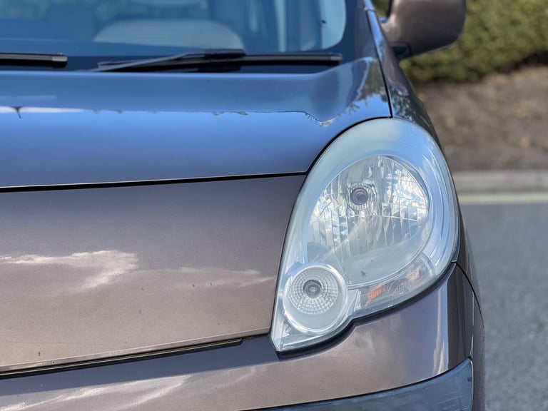 2011 Renault Kangoo 1.6 16V Expression Auto Euro 5 5dr MPV Petrol Automatic