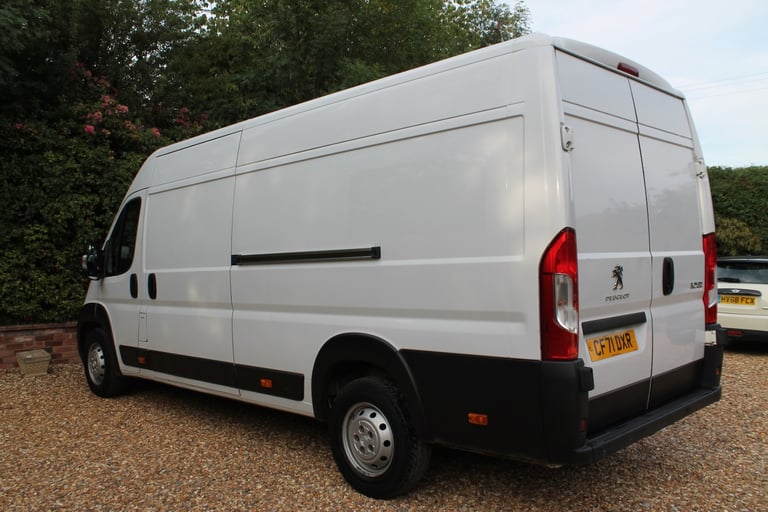 2021 Peugeot Boxer 2.2 BlueHDi H2 Professional Van 140ps PANEL VAN Diesel Manual