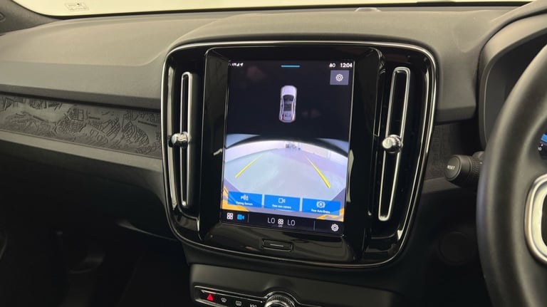 2023 Volvo C40 Recharge Core, Single Motor, Electric Estate Electric Automatic