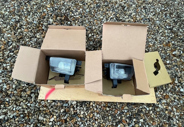 Vauxhall Astra mk4 Front fog lights, never fitted