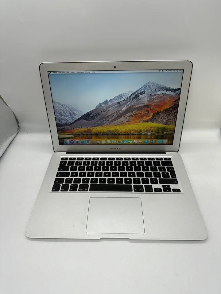 Apple MacBook Air Intel i5 | 13.3” Display | 128GB SSD | Ultra Slim