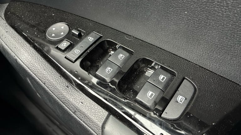 2024 Kia Sportage 1.6 T-GDi HEV 3 Estate Hybrid Automatic