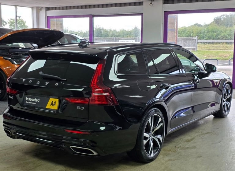 2021 Volvo V60 2.0 B3 MHEV R-Design Estate 5dr Petrol Hybrid Auto Euro 6 (s/s) (163 ps) Estate PE...