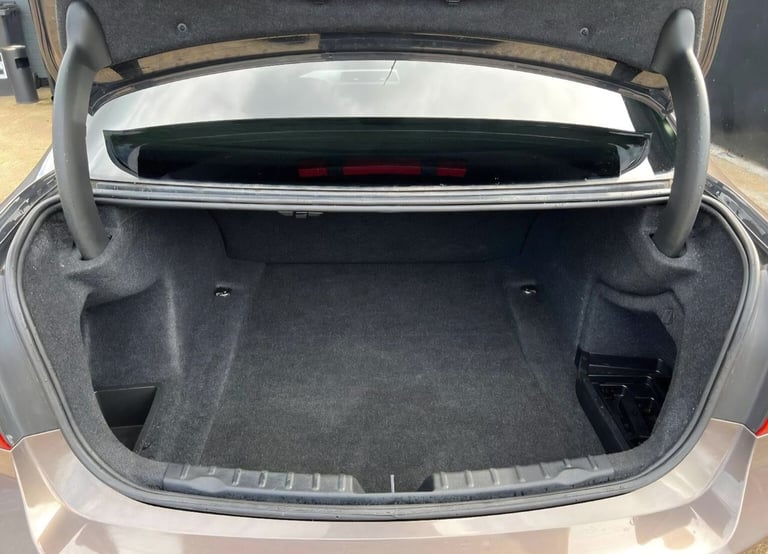 BMW, 3 SERIES, Saloon, 2012, Manual, 1995 (cc), 4 doors