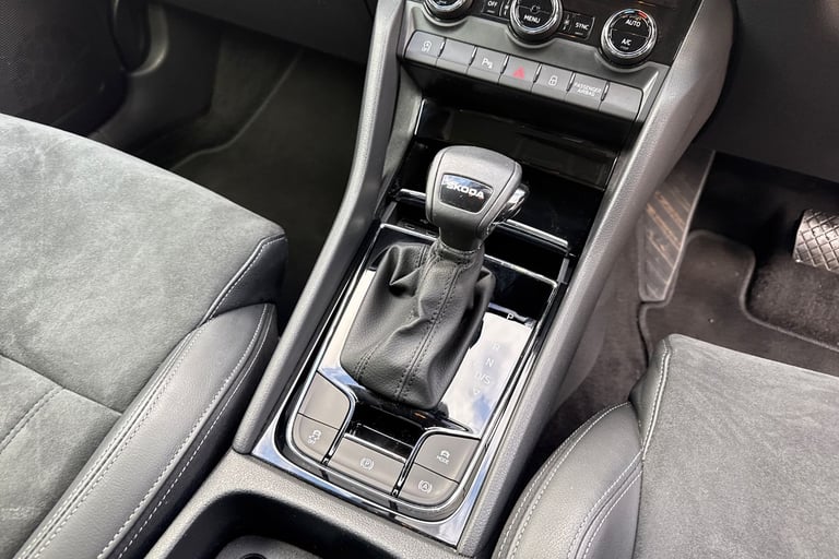 2023 Skoda Karoq 1.5 TSI ACT SE L DSG Euro 6 (s/s) 5dr SUV PETROL Automatic