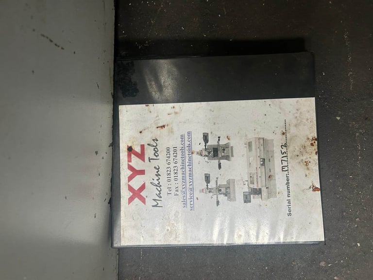 XYZ MODEL LPM VERTICAL MACHINING CENTRE YEAR 2012