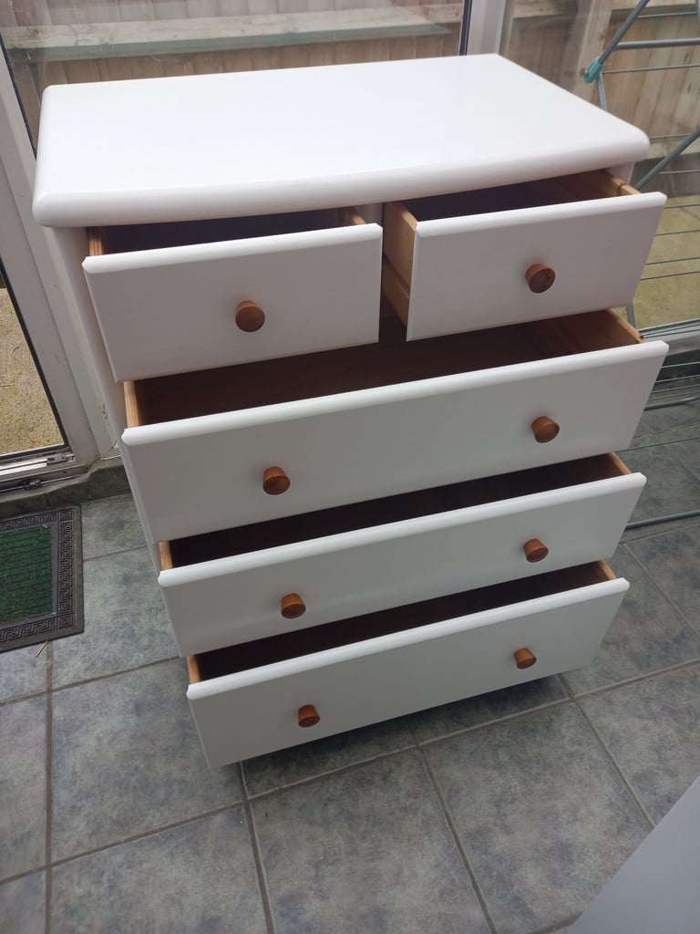 image for Wooden chest of drawers 