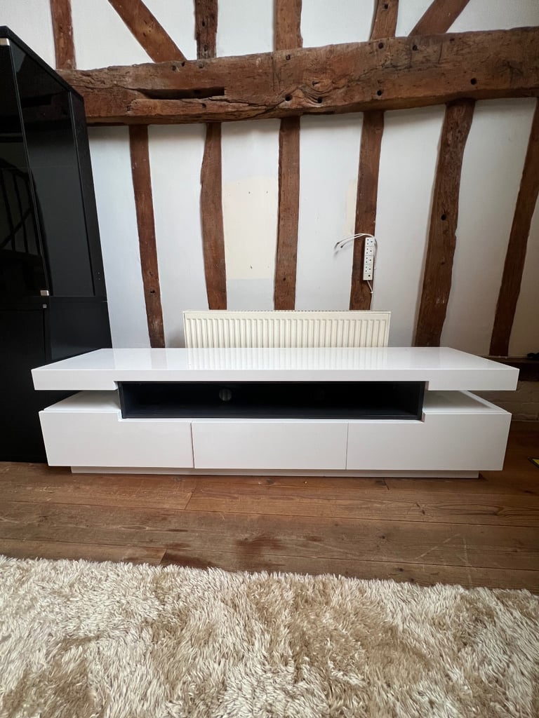 Tv Stand console cabinet 