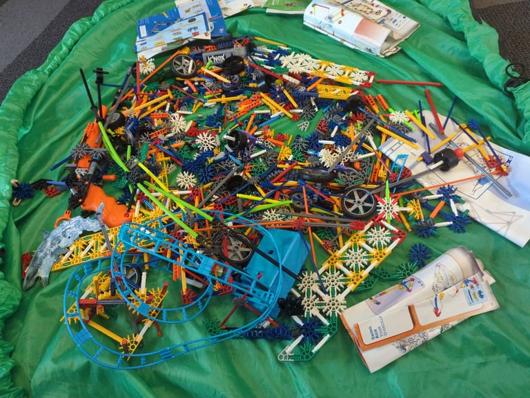 K'nex bundle