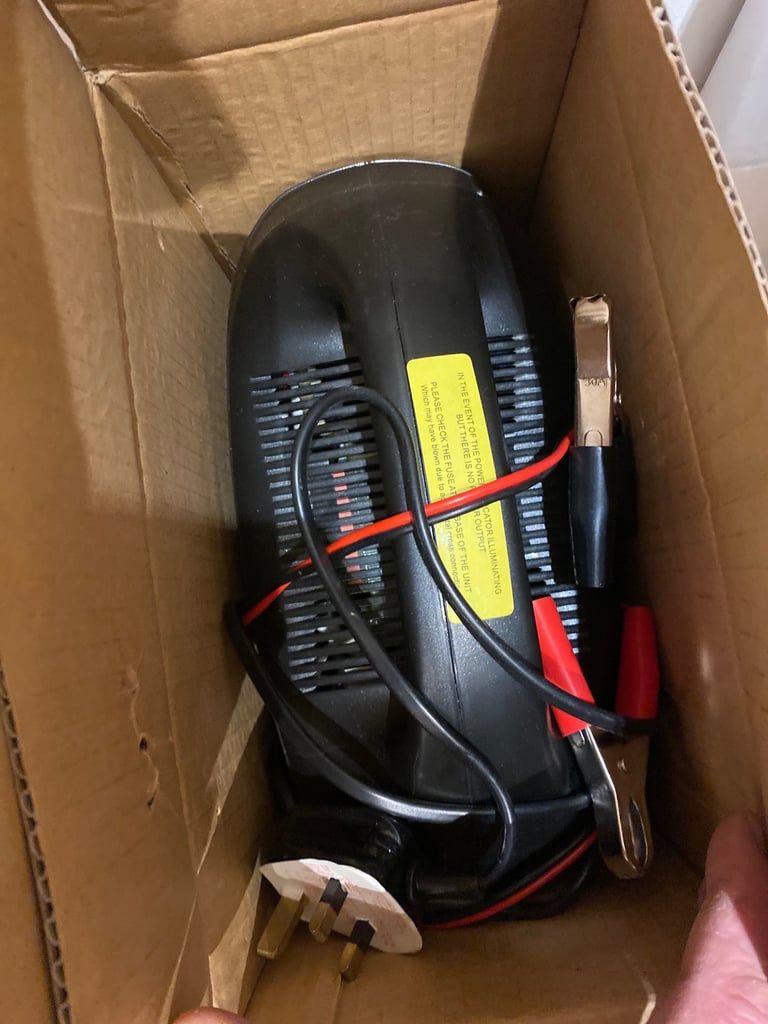 Car Challenge battery charger 