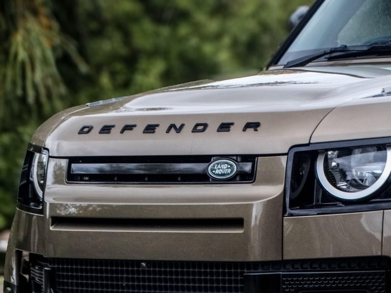 2024 Land Rover Defender 90 3.0 D250 MHEV Hard Top SUV Auto 4WD SWB Euro 6 (s/s) 3dr PANEL VAN Di...