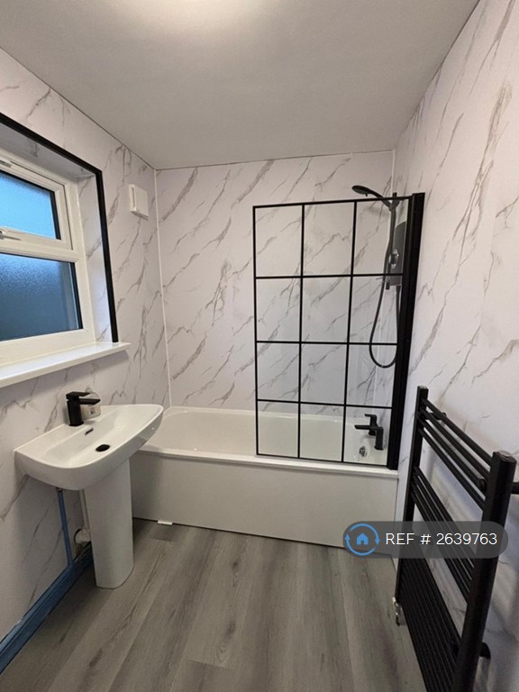 3 bedroom house in Channel View, Risca, Newport, NP11 (3 bed) (#2639763)