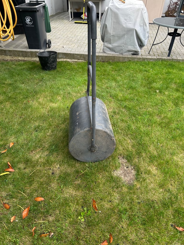 Lawn roller