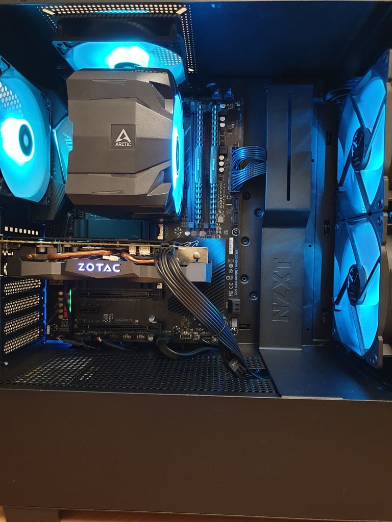 Gaming PC - Ryzen 5 32GB GTX 1080 8GB
