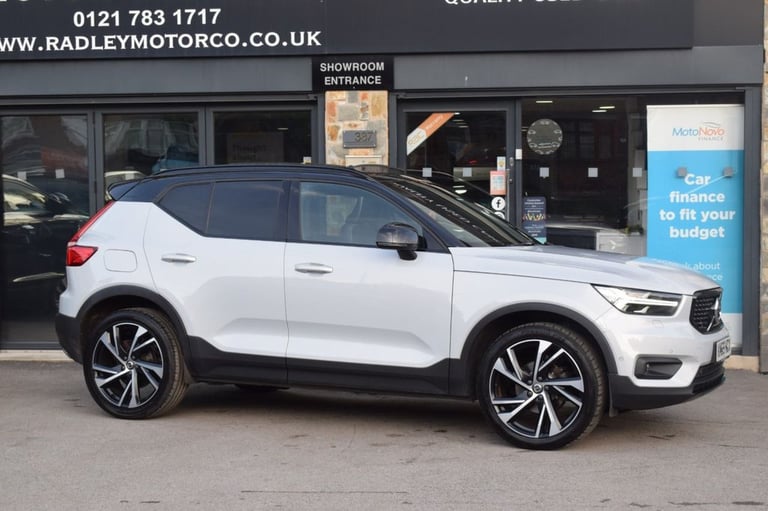 2019 Volvo XC40 2.0 D3 R DESIGN Pro 5dr Geartronic ESTATE DIESEL Automatic