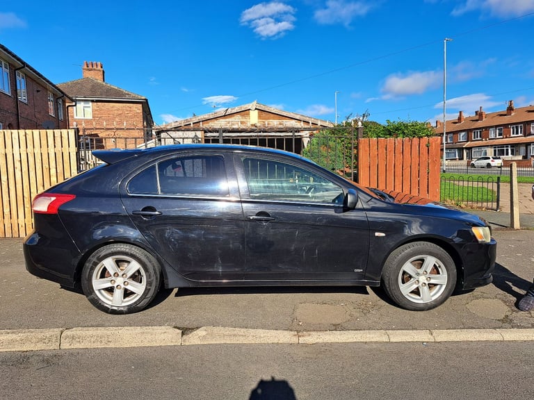 Mitsubishi, LANCER, Hatchback, 2010, Manual, 1968 (cc), 5 doors