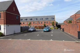 FANTASTIC Parking Space to rent in Leicester (LE4)