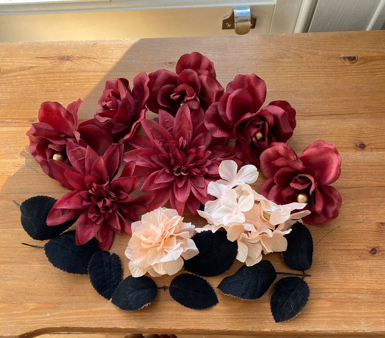 Free fake flowers pinky red and pale pink