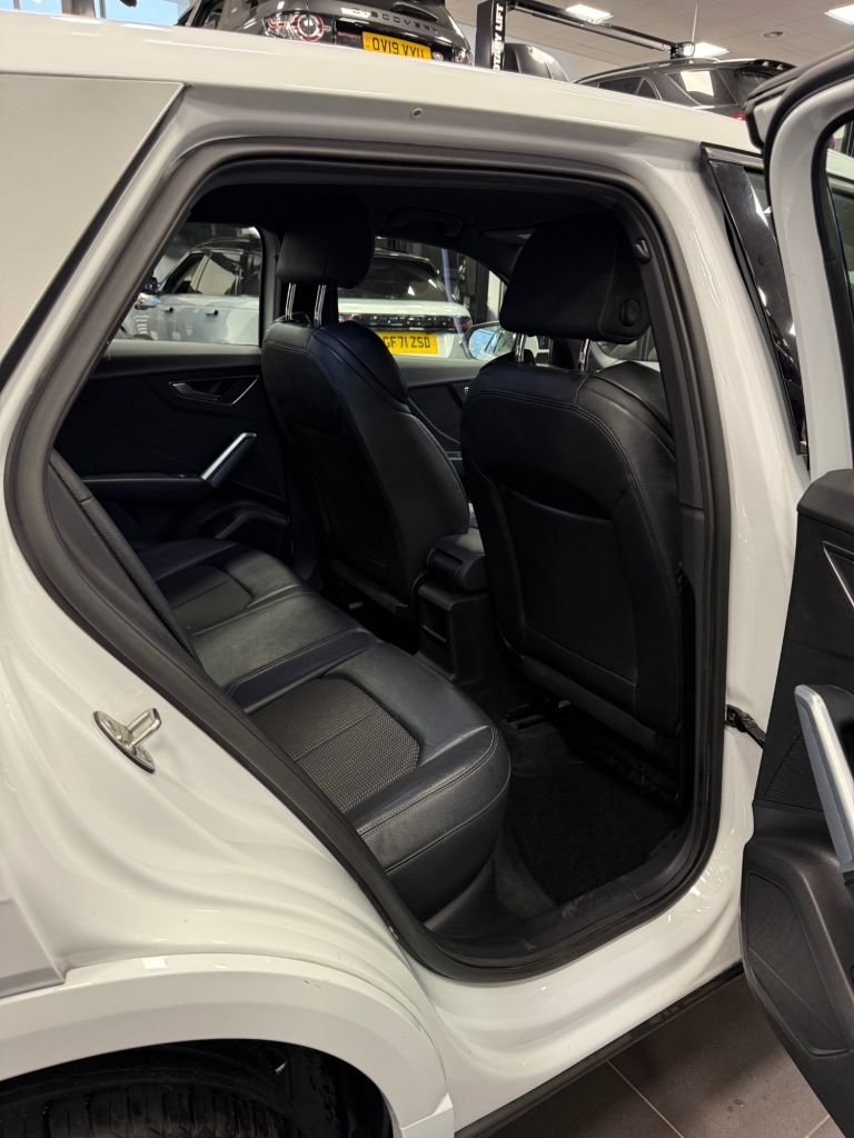 2017 67 AUDI Q2 1.4 TFSI COD S LINE SUV 5DR PETROL S TRONIC EURO 6 (S/S) (150 PS