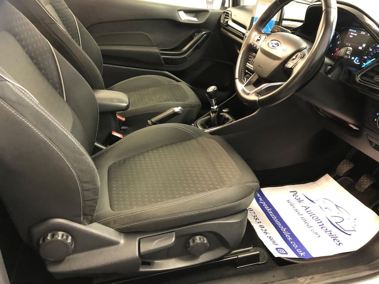 2017 Ford Fiesta 1.0T EcoBoost Titanium Euro 6 (s/s) 3dr HATCHBACK Petrol Manual