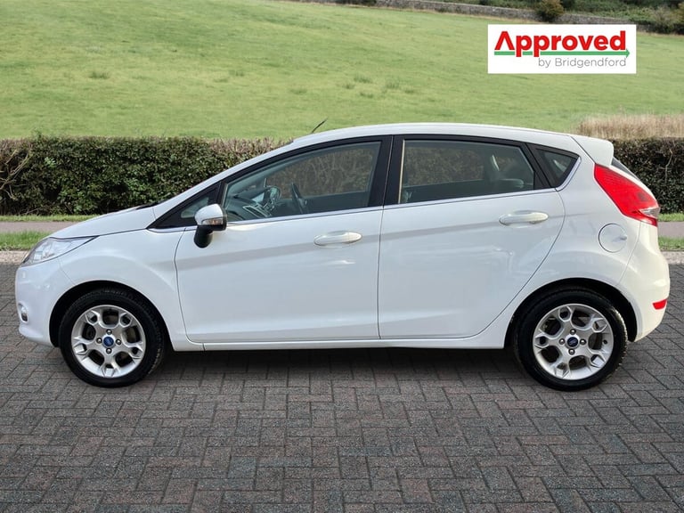 2012 Ford Fiesta 1.25 Zetec 5dr [82] Hatchback Petrol Manual