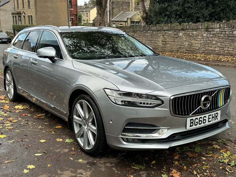 image for VOLVO V90 2.0 D5 PowerPulse Inscription 5dr AWD Geartronic 235bhp Diesel Estate