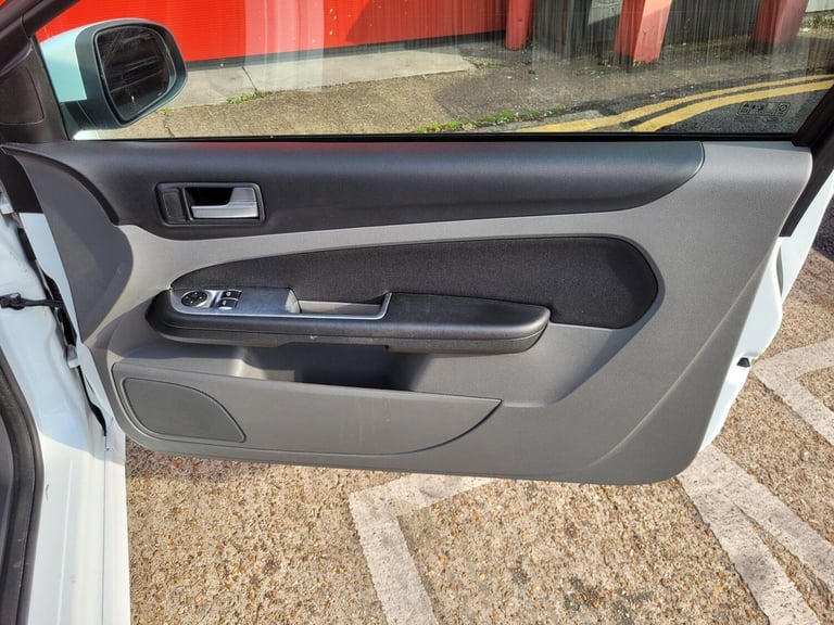  Ford Focus 1.6 Zetec S 3dr Petrol Manual