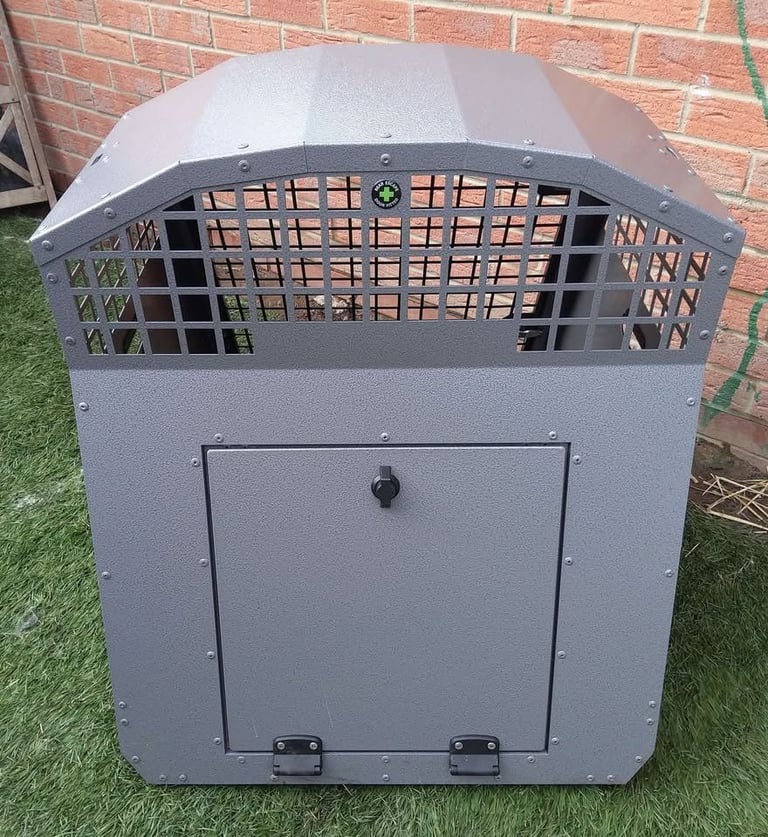 Trans K9 ( B40 - B41 - B44 - B45 ) Transport dog box (Lockable & Crash Tested) TransK9