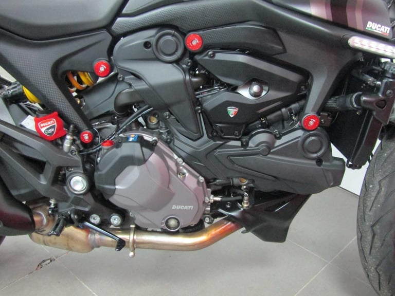 2022 Ducati Monster Plus 937