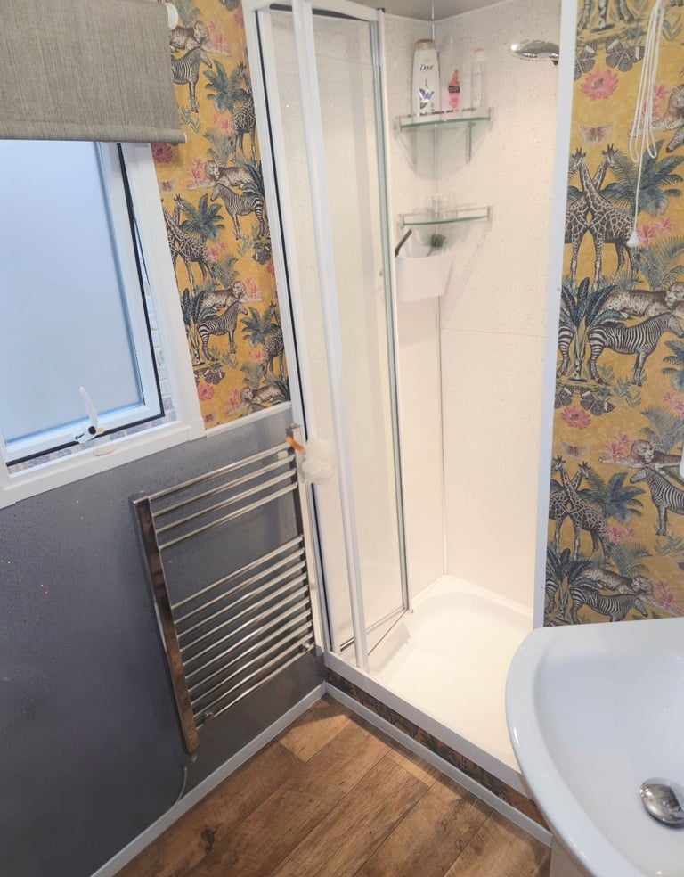 BARGAIN ... 32FT x 12FT STATIC/MOBILE HOME ABI ACCOLADE