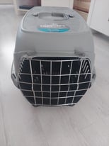 Pet carrier brand new not been used 