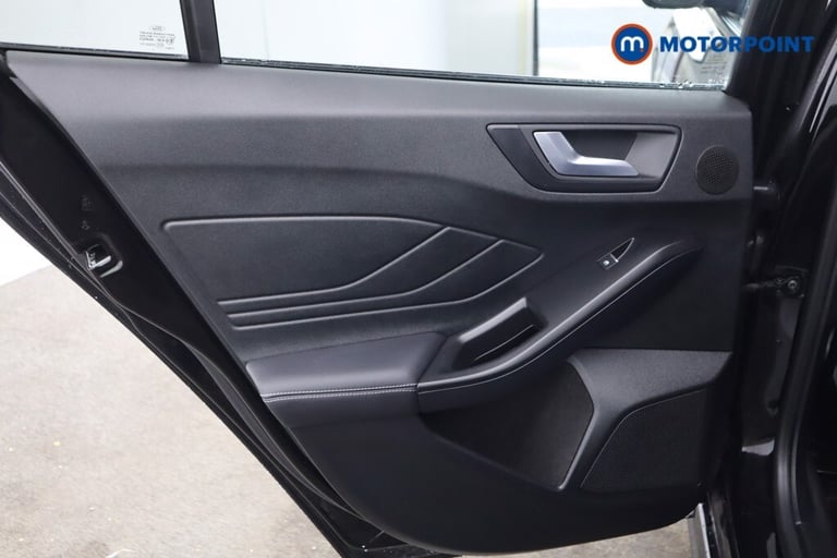 2022 Ford Focus 1.0 EcoBoost ST-Line Vignale 5dr HATCHBACK PETROL Manual