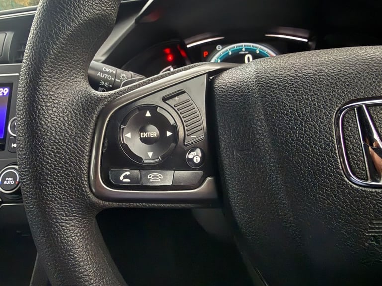 2018 18 HONDA CIVIC 1.0 VTEC TURBO SE HATCHBACK 5DR PETROL CVT EURO 6 (S/S) (129