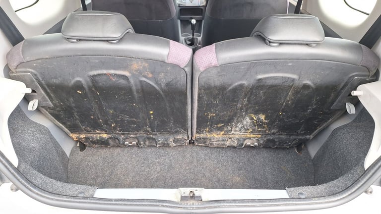 2009 Toyota AYGO 1.0 VVT-i Platinum 3-Door From £2,995 + Retail Package HATCHBACK Petrol Manual