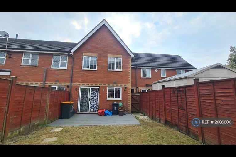 3 bedroom house in Skenfrith Mews, Newport, NP10 (3 bed) (#2606800)
