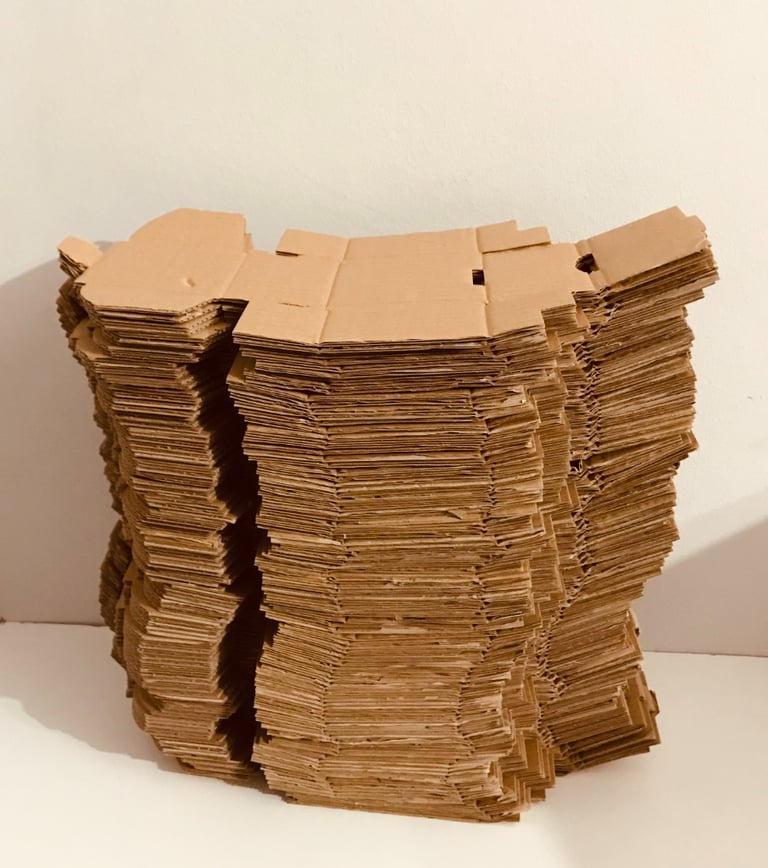 100 Small Gift items / Jewellery packaging packing cardboard boxes for Home Business 8X8X5cm