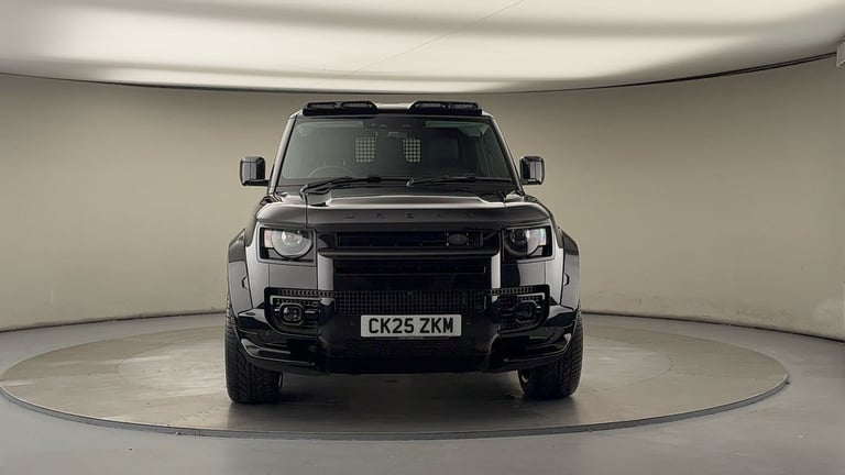 2025 Land Rover Defender 110 3.0 D250 MHEV X-Dynamic SE Hard Top SUV 5dr Diesel Auto 4WD MWB Euro...