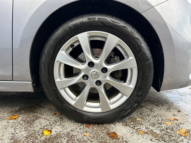 2021 Vauxhall Corsa 1.2 SE Hatchback 5dr Petrol Manual Euro 6 (75 ps) Hatchback PETROL Manual