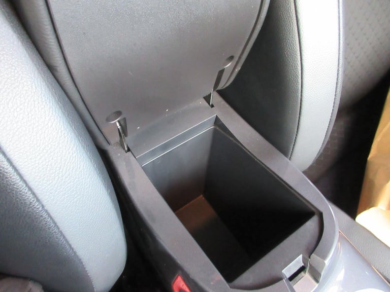 2023 Nissan Juke 1.0 DIG-T N-Connecta Euro 6 (s/s) 5dr HATCHBACK Petrol Manual