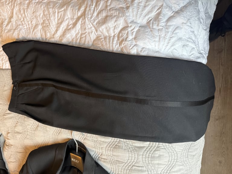 Black Dinner suit from Next 44R jacket/ 32R W 31.5L trousers Worn once 