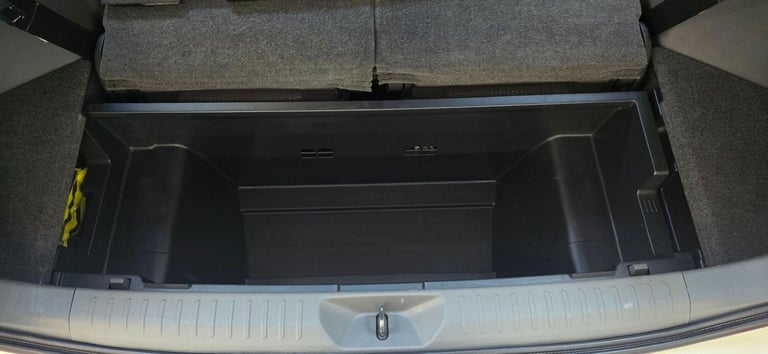 2011 Toyota Prius+ 7 SEATS +MODELESTA BODY KIT+AUTO ANDROID  Petrol/Electric Hybrid Automatic